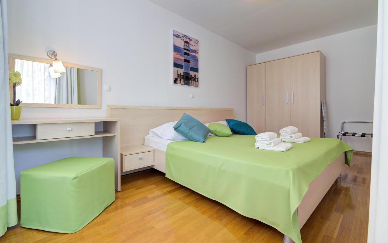 Modern Apartment Selce Exteriör bild